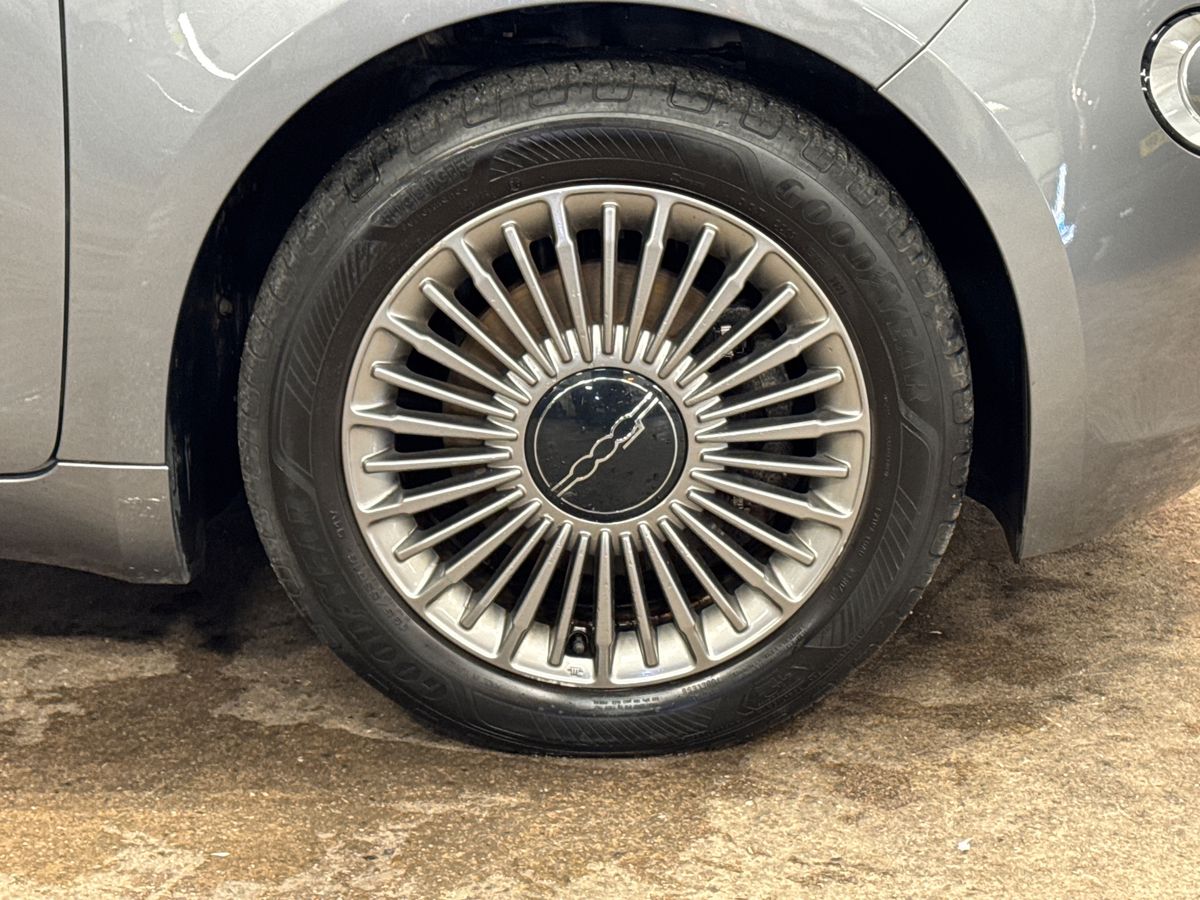 Used Fiat 500 2023 for sale - 77911217: Photo 11