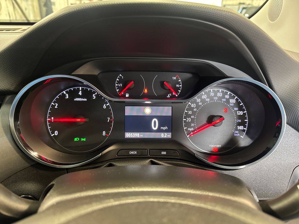 Used Vauxhall Crossland 2022 for sale - 77531974: Photo 23