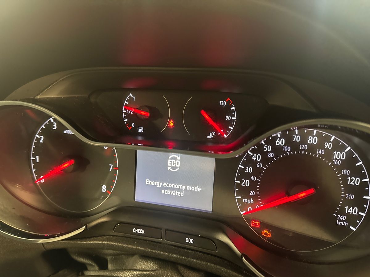 Used Vauxhall Crossland X 2020 for sale - 77025336: Photo 23