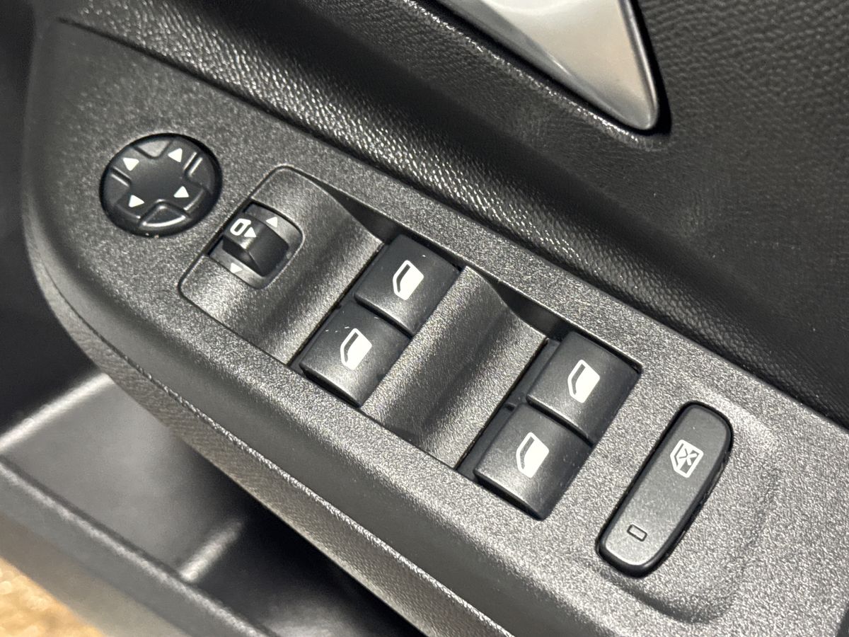 Used Vauxhall Corsa 2024 for sale - 77339299: Photo 24