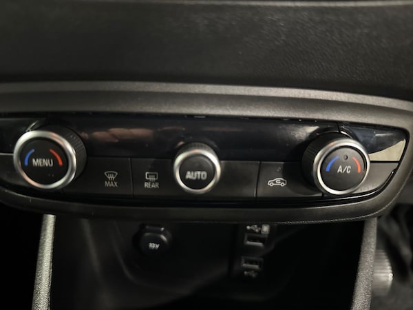 Used Vauxhall Crossland 2023 for sale - 75625226: Photo 26