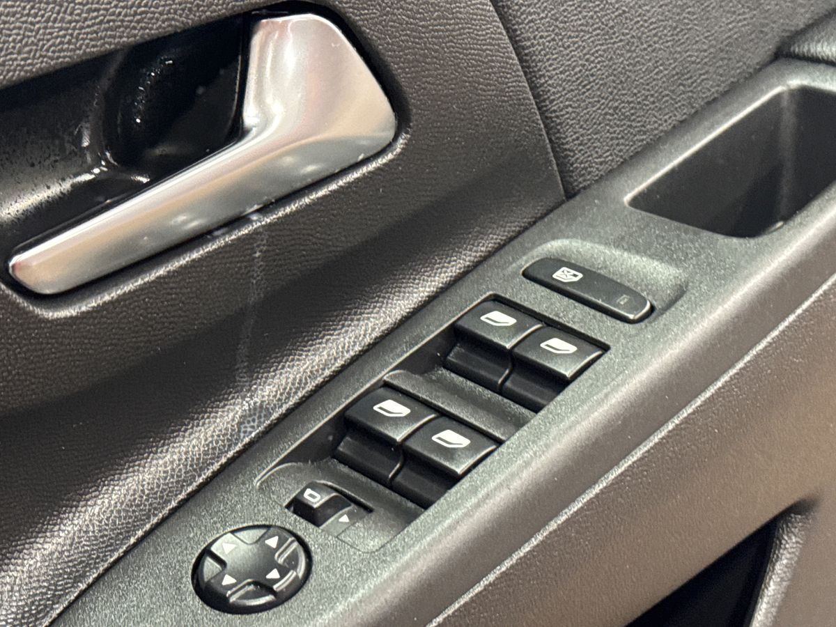 Used Vauxhall Corsa 2023 for sale - 77786078: Photo 24