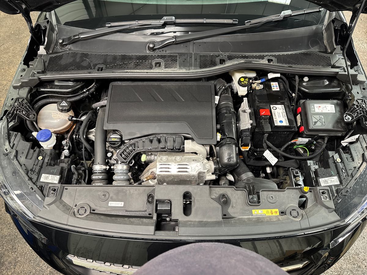 Vehicle 33