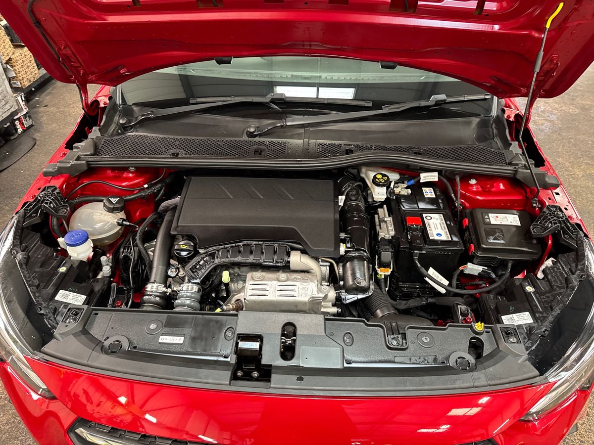 Vehicle 28