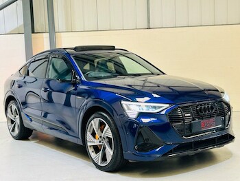 Used Audi e-tron 2021 for sale - 77072361: Photo