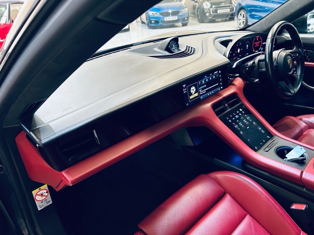 Used Porsche Taycan 2021 for sale - 77072406: Photo 11