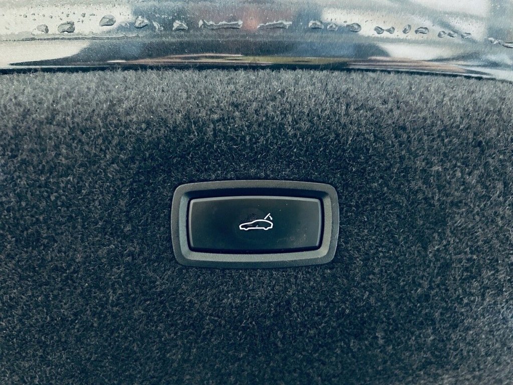 Used Porsche Taycan 2021 for sale - 77072406: Photo 12