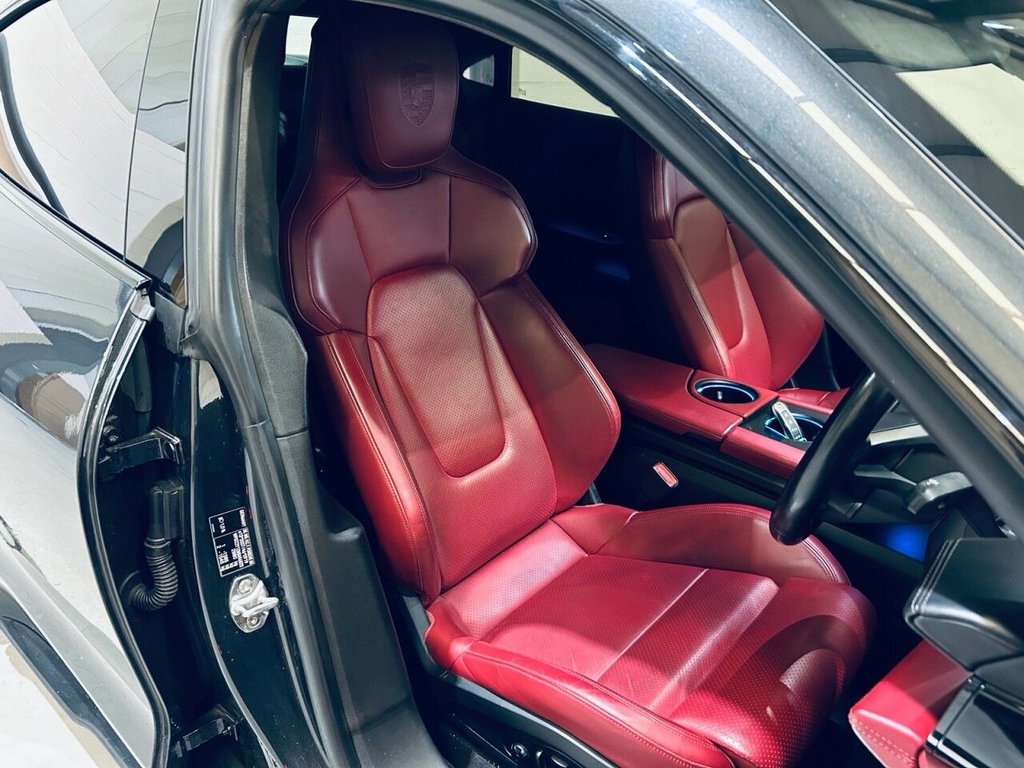 Used Porsche Taycan 2021 for sale - 77072406: Photo 17