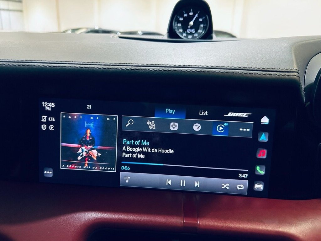 Used Porsche Taycan 2021 for sale - 77072406: Photo 24