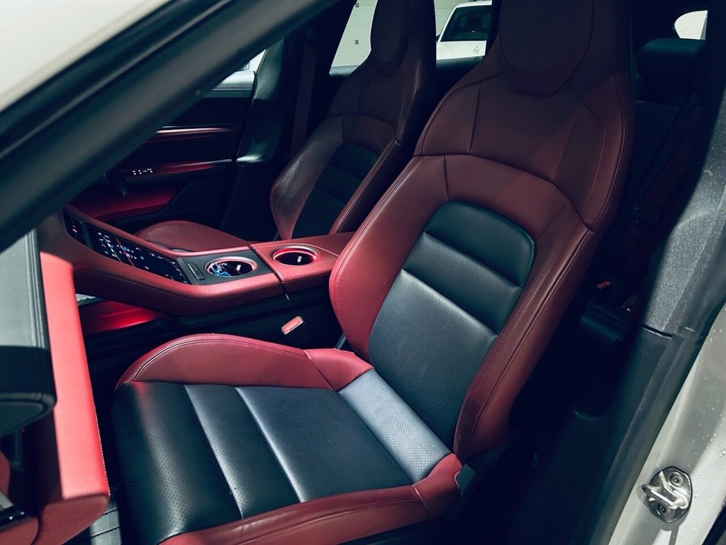 Used Porsche Taycan 2022 for sale - 77072458: Photo 7