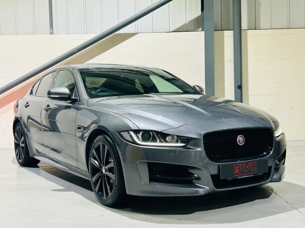 Used Jaguar XE 2018 for sale - 77072560: Photo 1