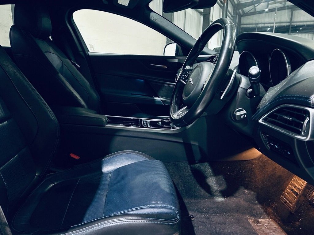 Used Jaguar XE 2018 for sale - 77072560: Photo 17