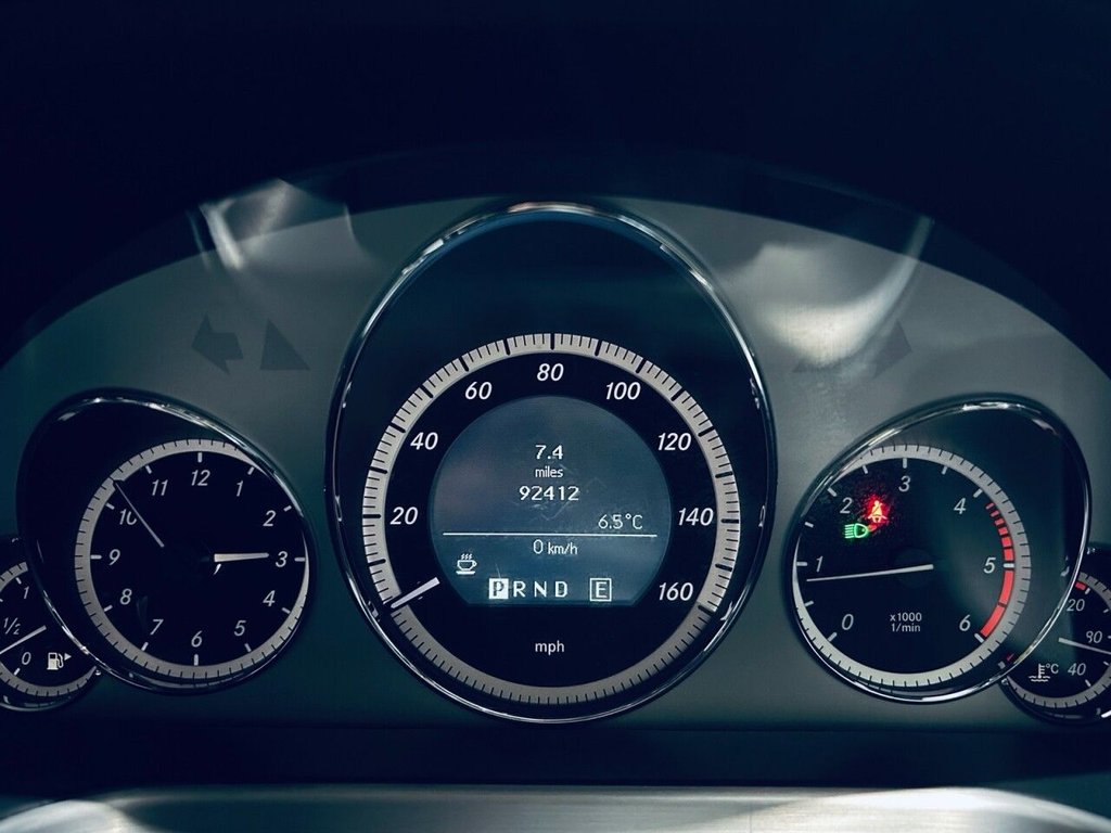 Used Mercedes-Benz E Class 2010 for sale - 77072642: Photo 15