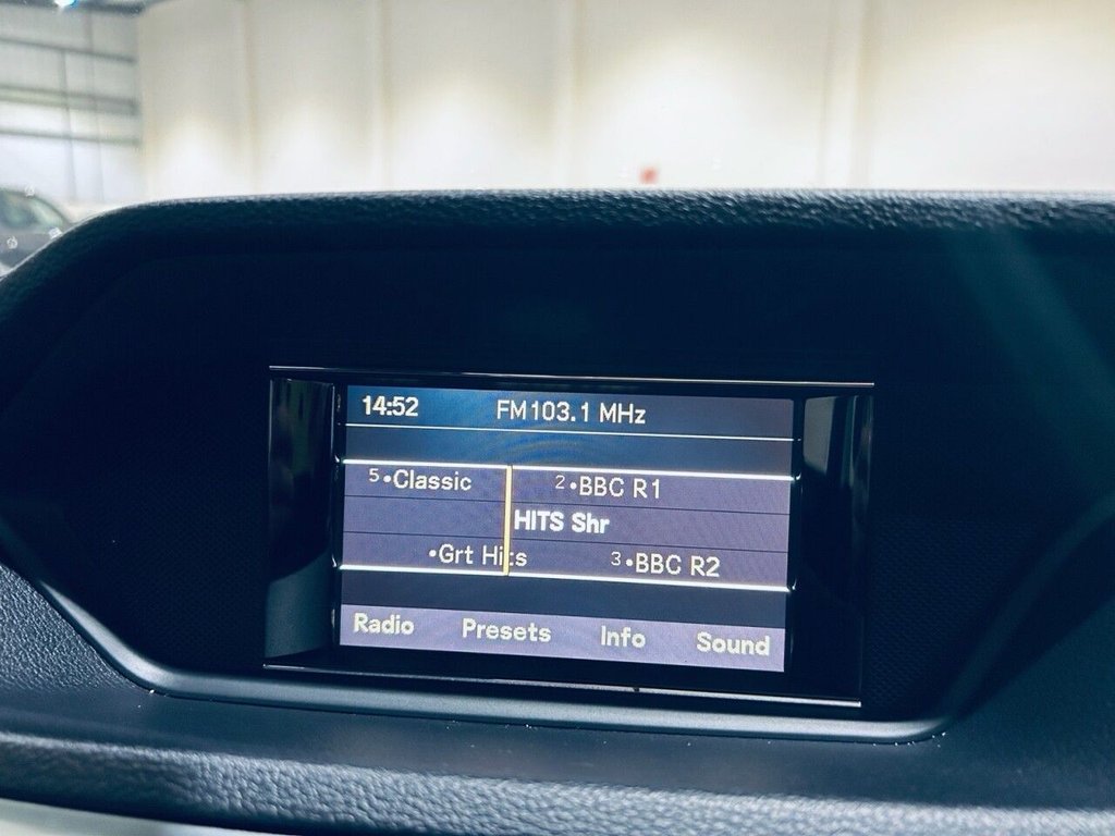 Used Mercedes-Benz E Class 2010 for sale - 77072642: Photo 18