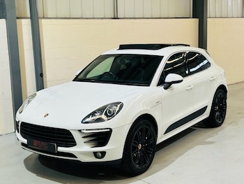 Used Porsche Macan 2016 for sale - 77072358: Photo