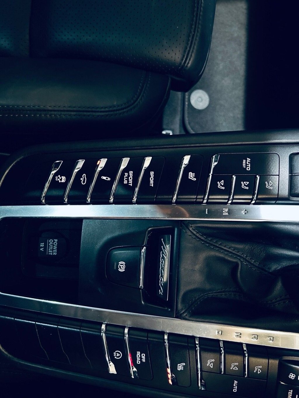 Used Porsche Macan 2016 for sale - 77072358: Photo 21