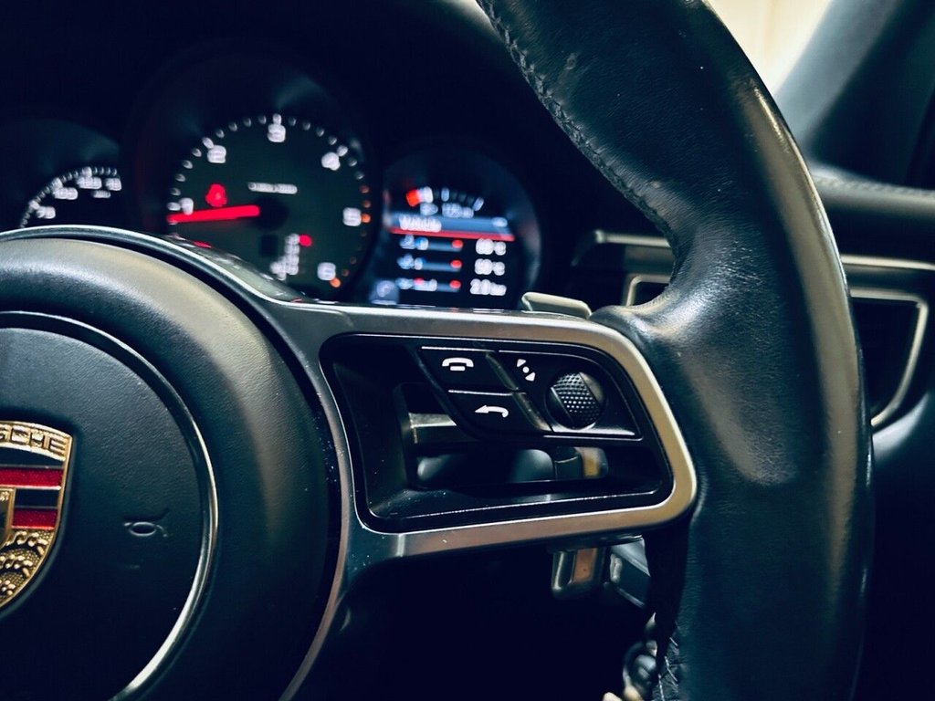 Used Porsche Macan 2016 for sale - 77072358: Photo 25