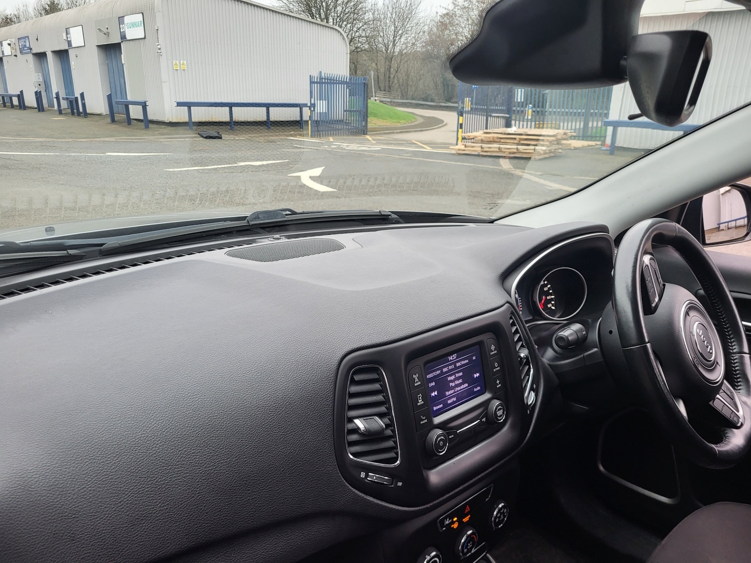 Used Jeep Compass 2018 for sale - 77018960: Photo 10