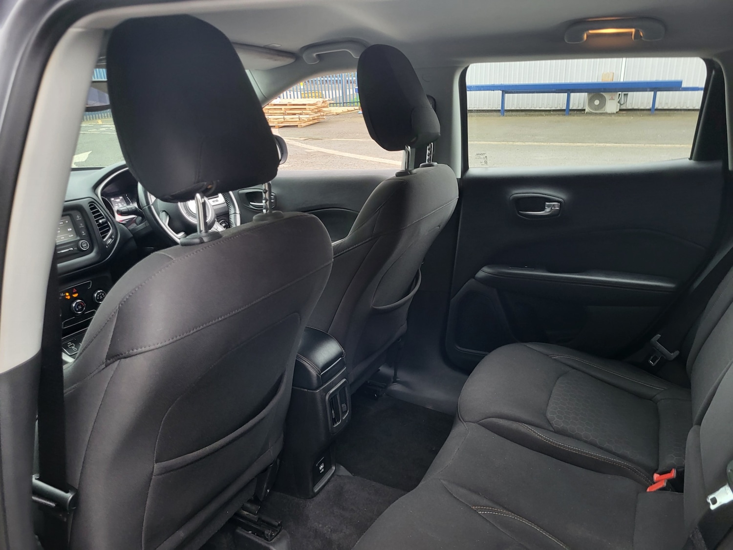 Used Jeep Compass 2018 for sale - 77018960: Photo 12