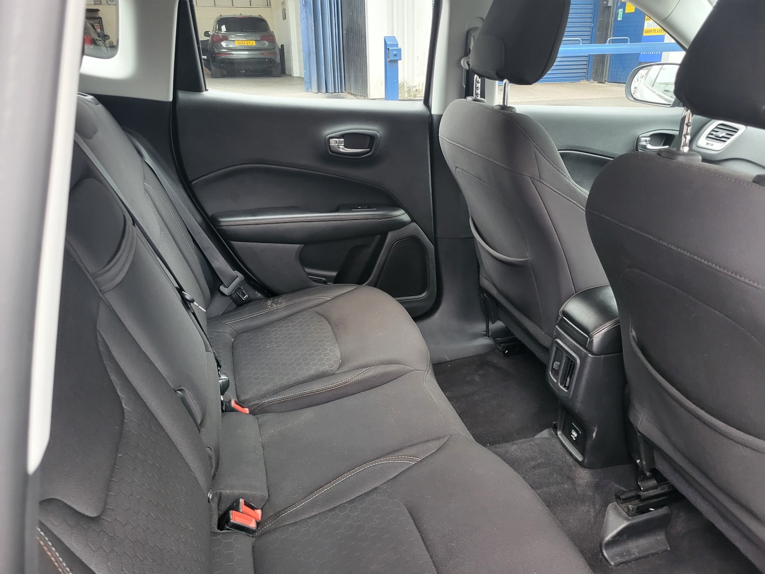 Used Jeep Compass 2018 for sale - 77018960: Photo 9