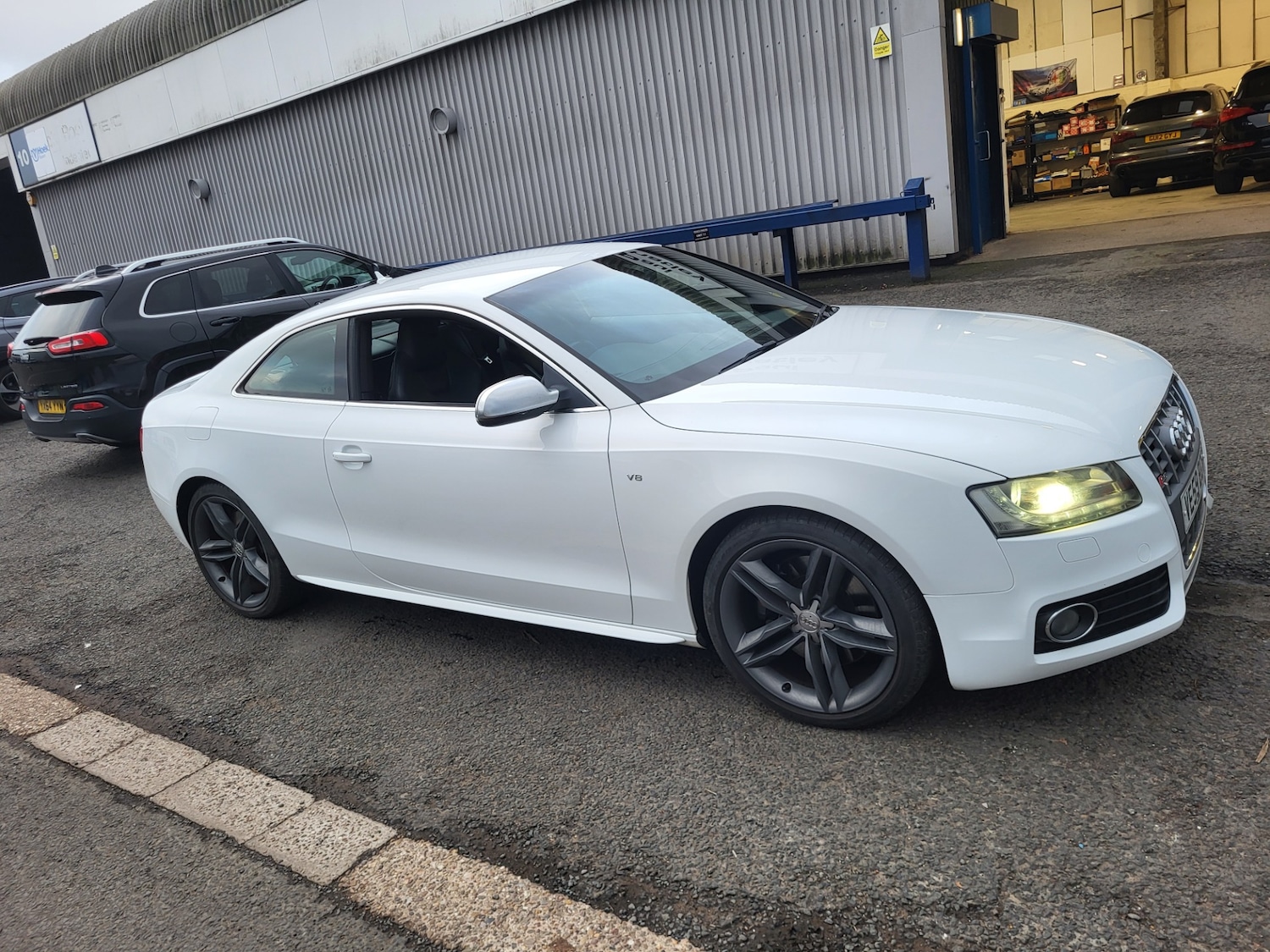 Used Audi A5 2009 for sale - 77367365: Photo 3