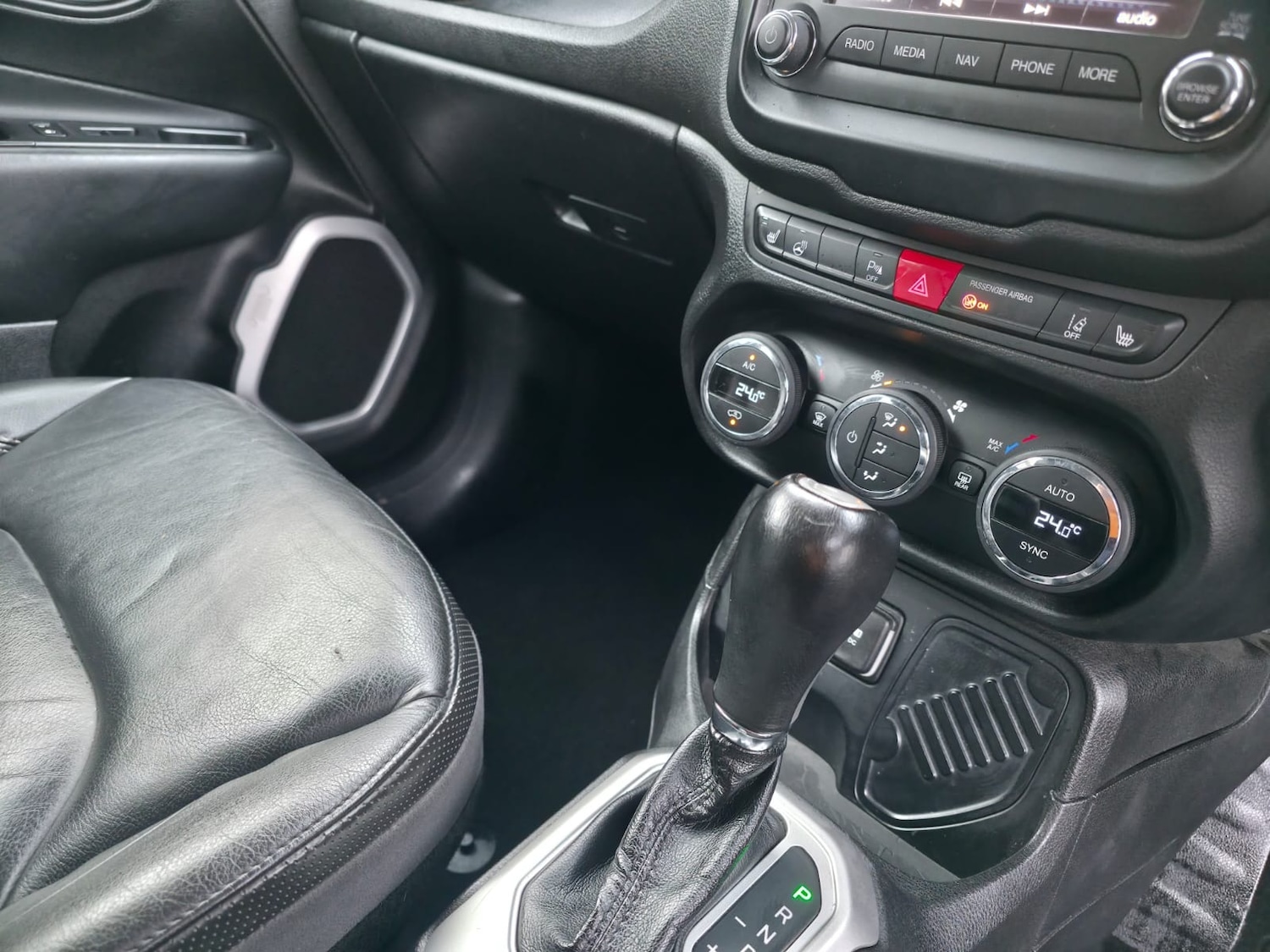 Used Jeep Renegade 2016 for sale - 76669496: Photo 15