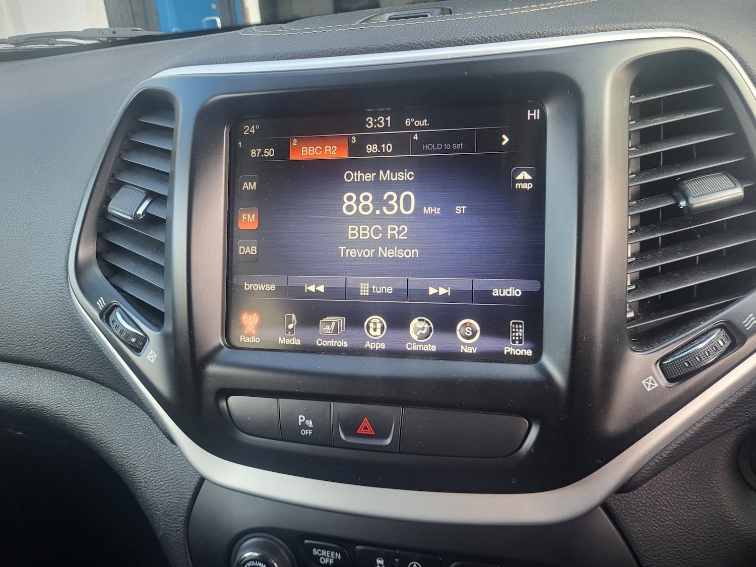 Used Jeep Cherokee 2018 for sale - 77878069: Photo 16