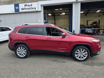 Used Jeep Cherokee 2015 for sale - 77707797: Photo