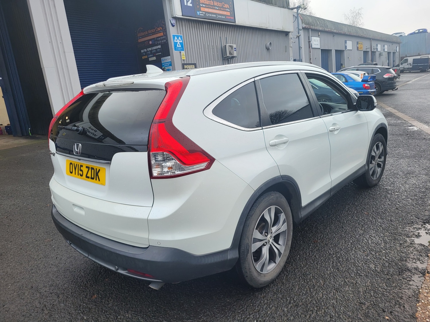 Used Honda CR-V 2015 for sale - 76945868: Photo 4