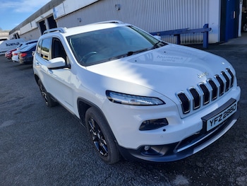 Used Jeep Cherokee 2015 for sale - 77896725: Photo