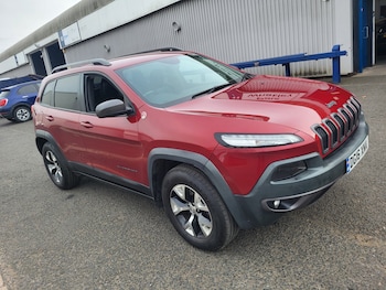 Used Jeep Cherokee 2016 for sale - 76045348: Photo 2