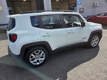 Used Jeep Renegade 2016 for sale - 79739154: Photo