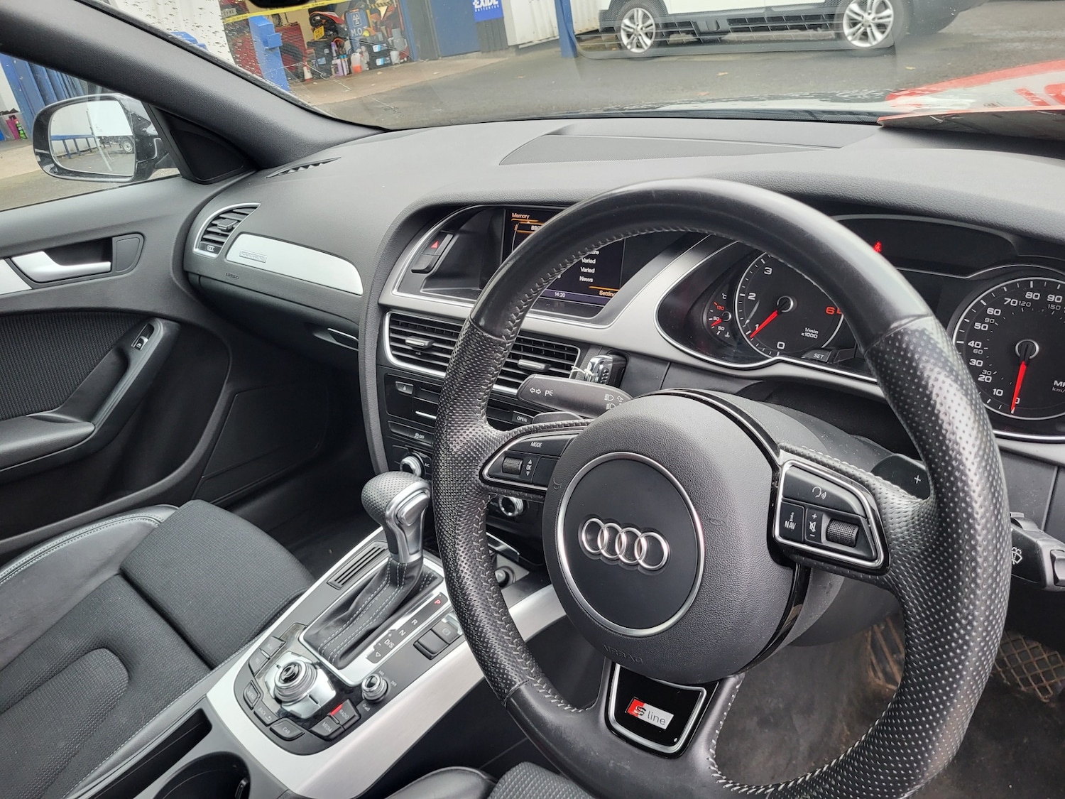 Used Audi A4 2015 for sale - 76393840: Photo 12