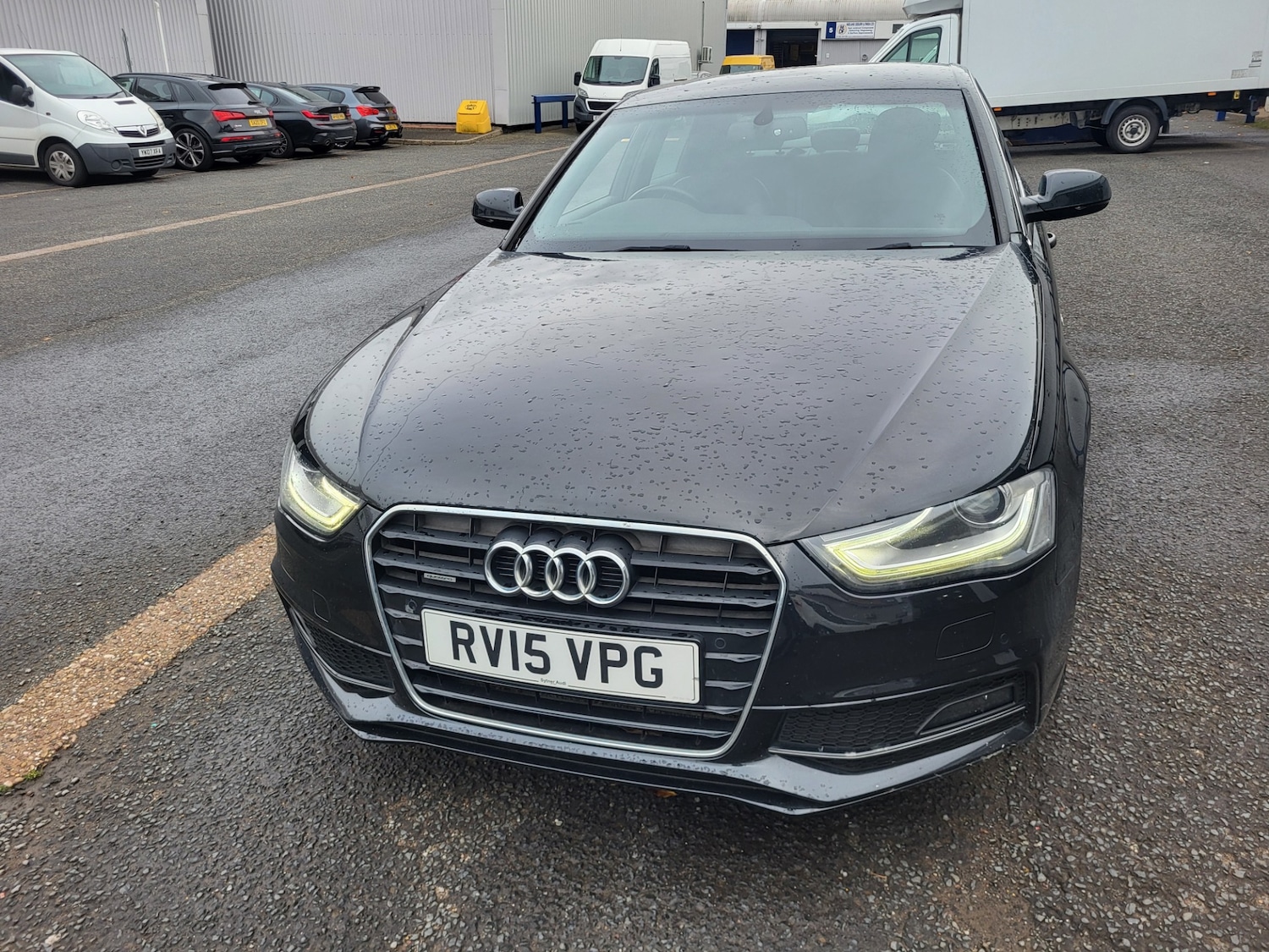 Used Audi A4 2015 for sale - 76393840: Photo 5