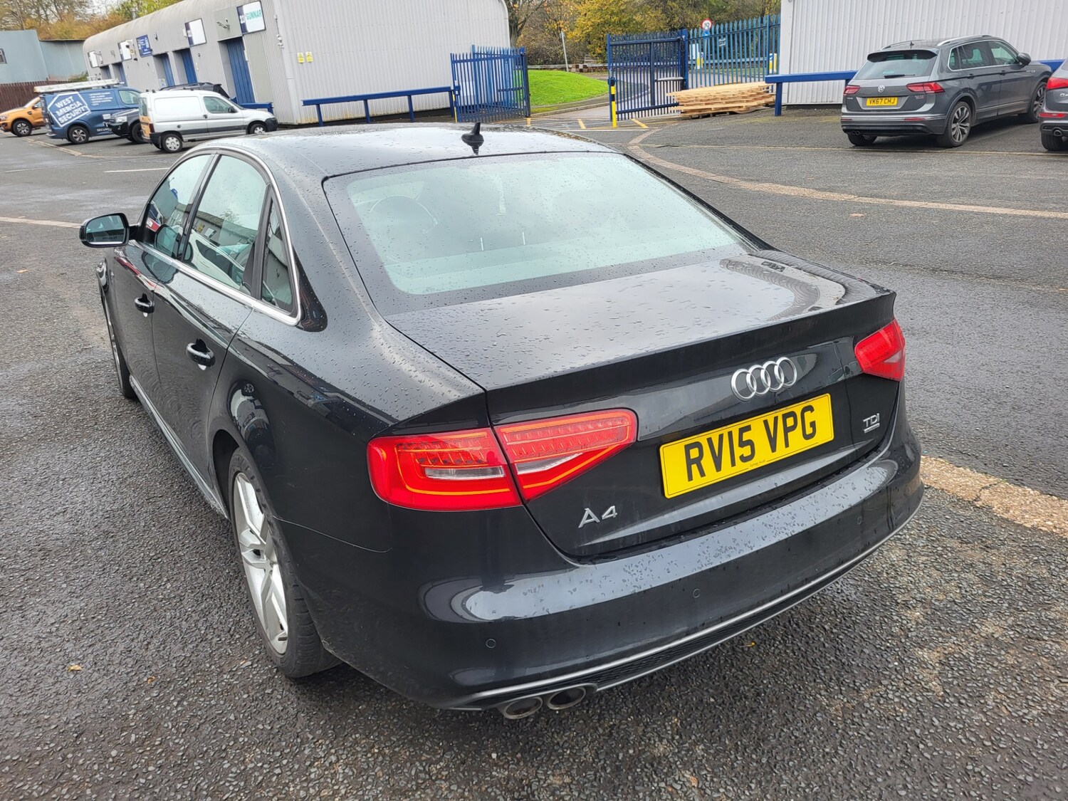 Used Audi A4 2015 for sale - 76393840: Photo 7
