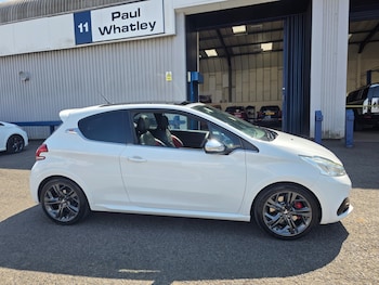Used Peugeot 208 2016 for sale - 79407708: Photo
