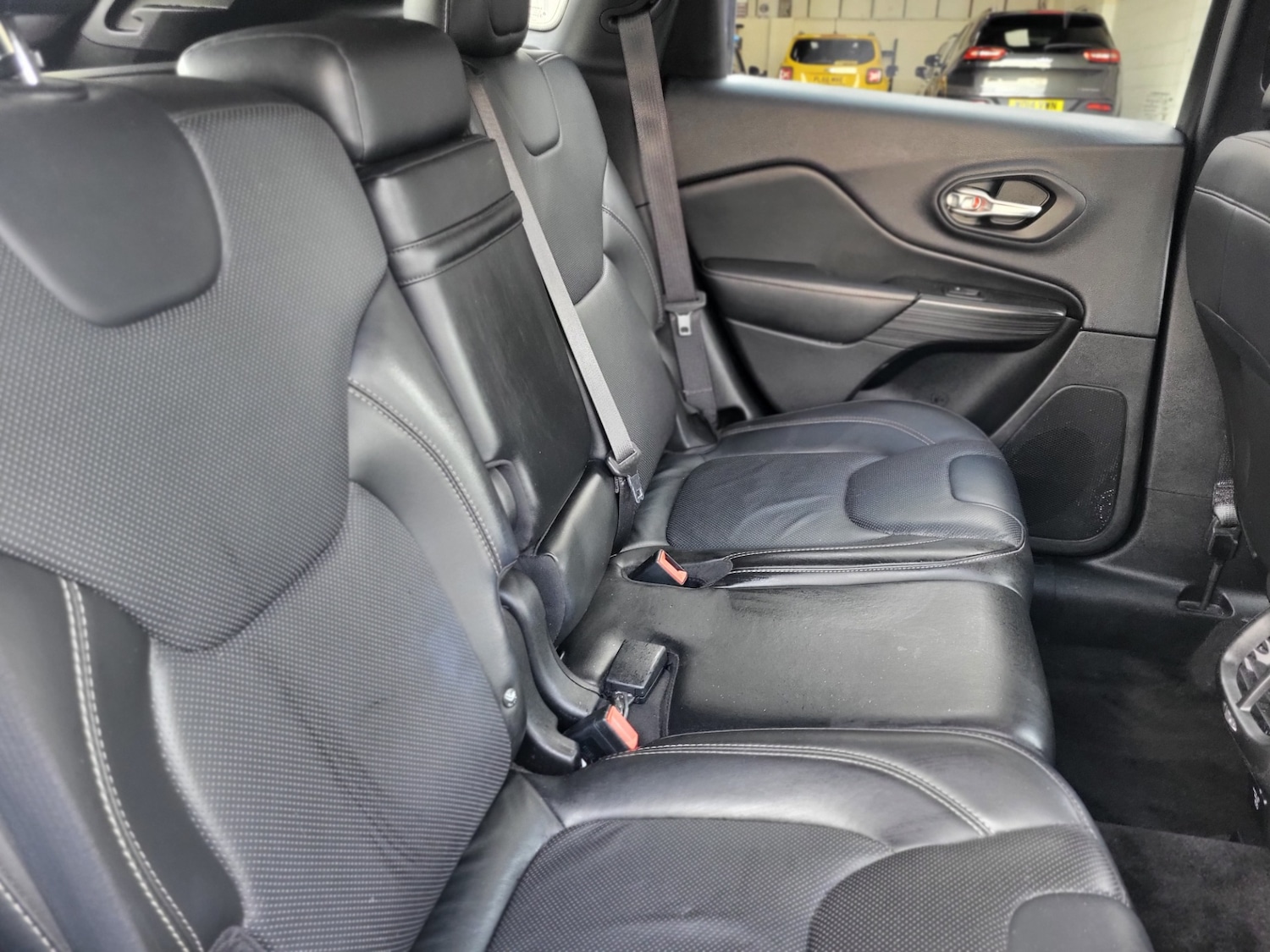 Used Jeep Cherokee 2017 for sale - 76130363: Photo 10