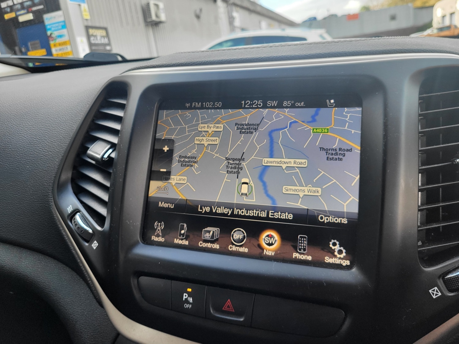 Used Jeep Cherokee 2017 for sale - 76130363: Photo 16