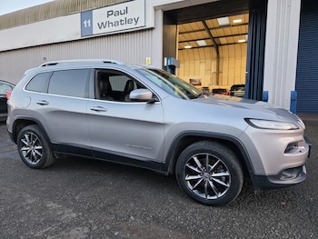 Used Jeep Cherokee 2017 for sale - 76959887: Photo