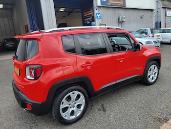 Used Jeep Renegade 2015 for sale - 78484805: Photo