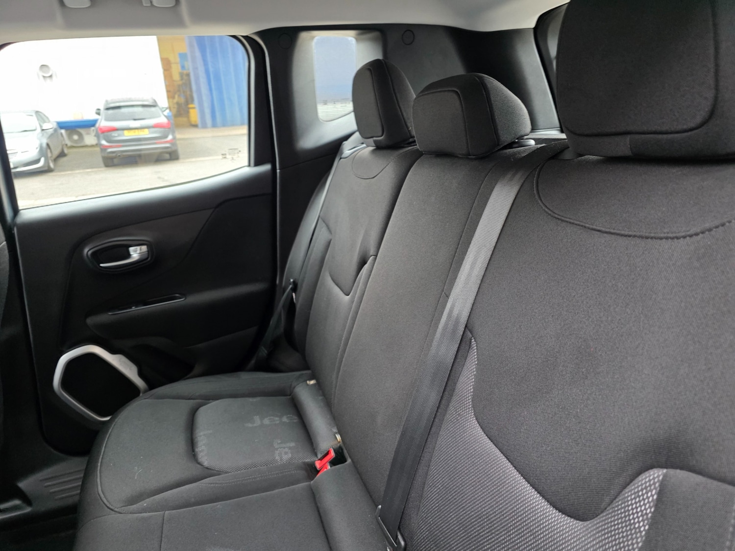 Used Jeep Renegade 2018 for sale - 77536098: Photo 10