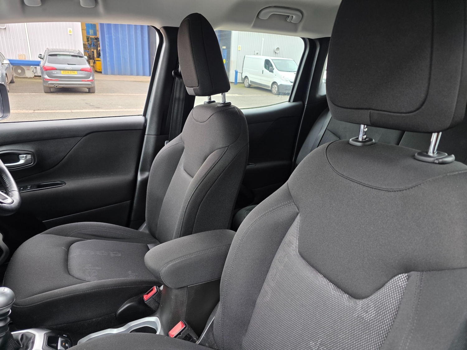 Used Jeep Renegade 2018 for sale - 77536098: Photo 11