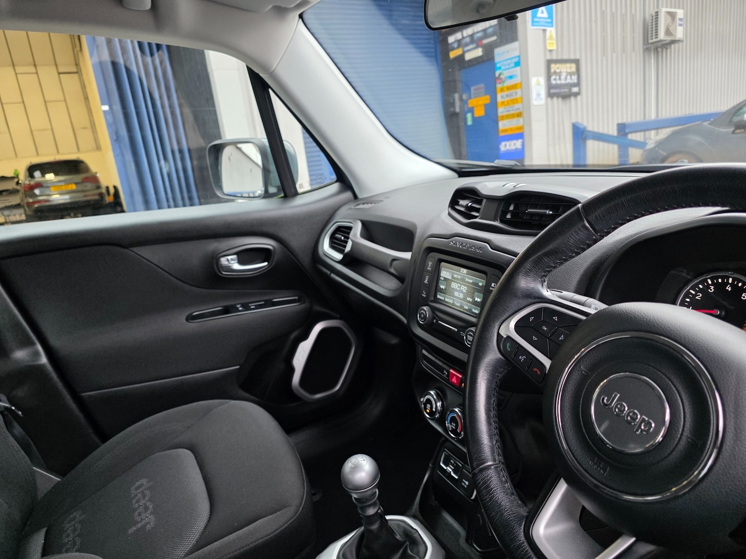 Used Jeep Renegade 2018 for sale - 77536098: Photo 13