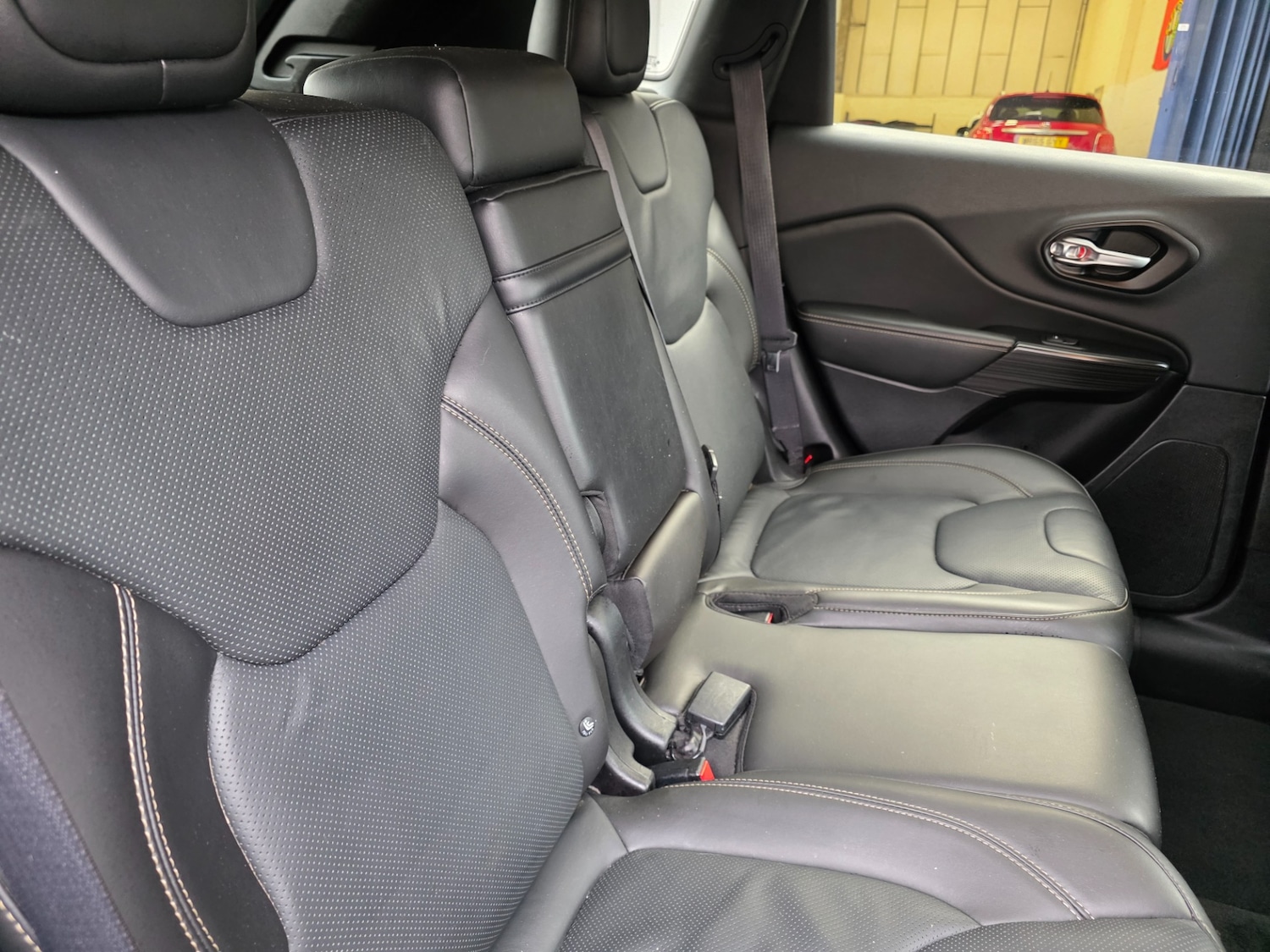 Used Jeep Cherokee 2015 for sale - 76287396: Photo 13