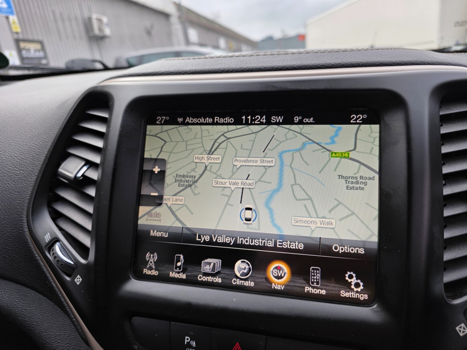 Used Jeep Cherokee 2015 for sale - 76287396: Photo 16