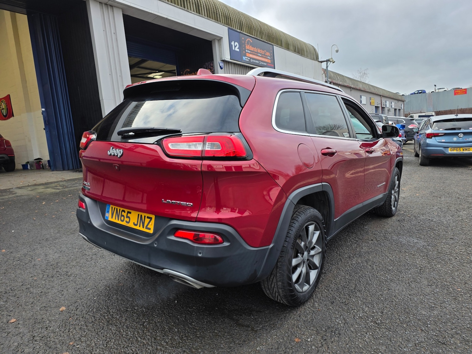 Used Jeep Cherokee 2015 for sale - 76287396: Photo 4