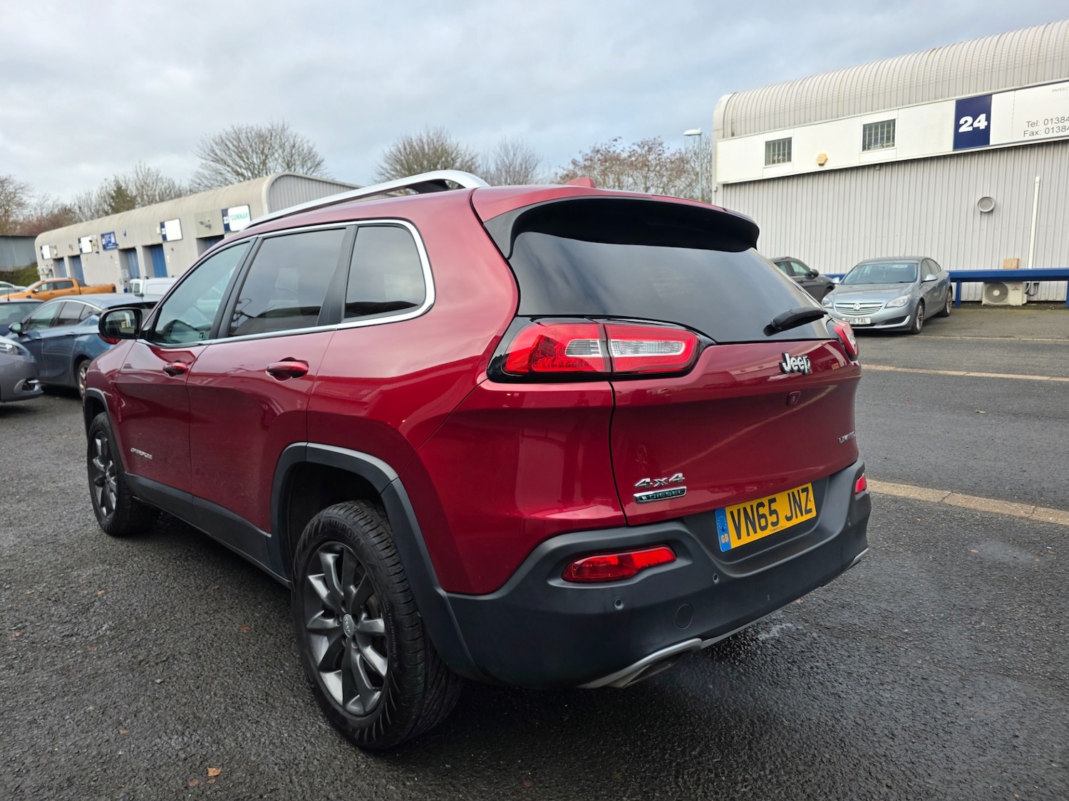 Used Jeep Cherokee 2015 for sale - 76287396: Photo 5