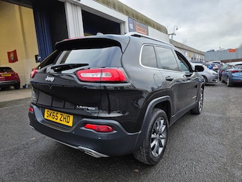 Used Jeep Cherokee 2015 for sale - 76757198: Photo