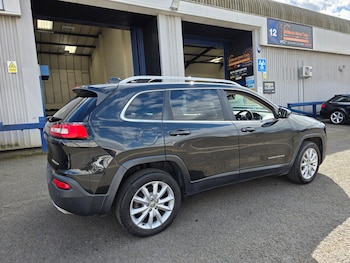 Used Jeep Cherokee 2017 for sale - 77733116: Photo