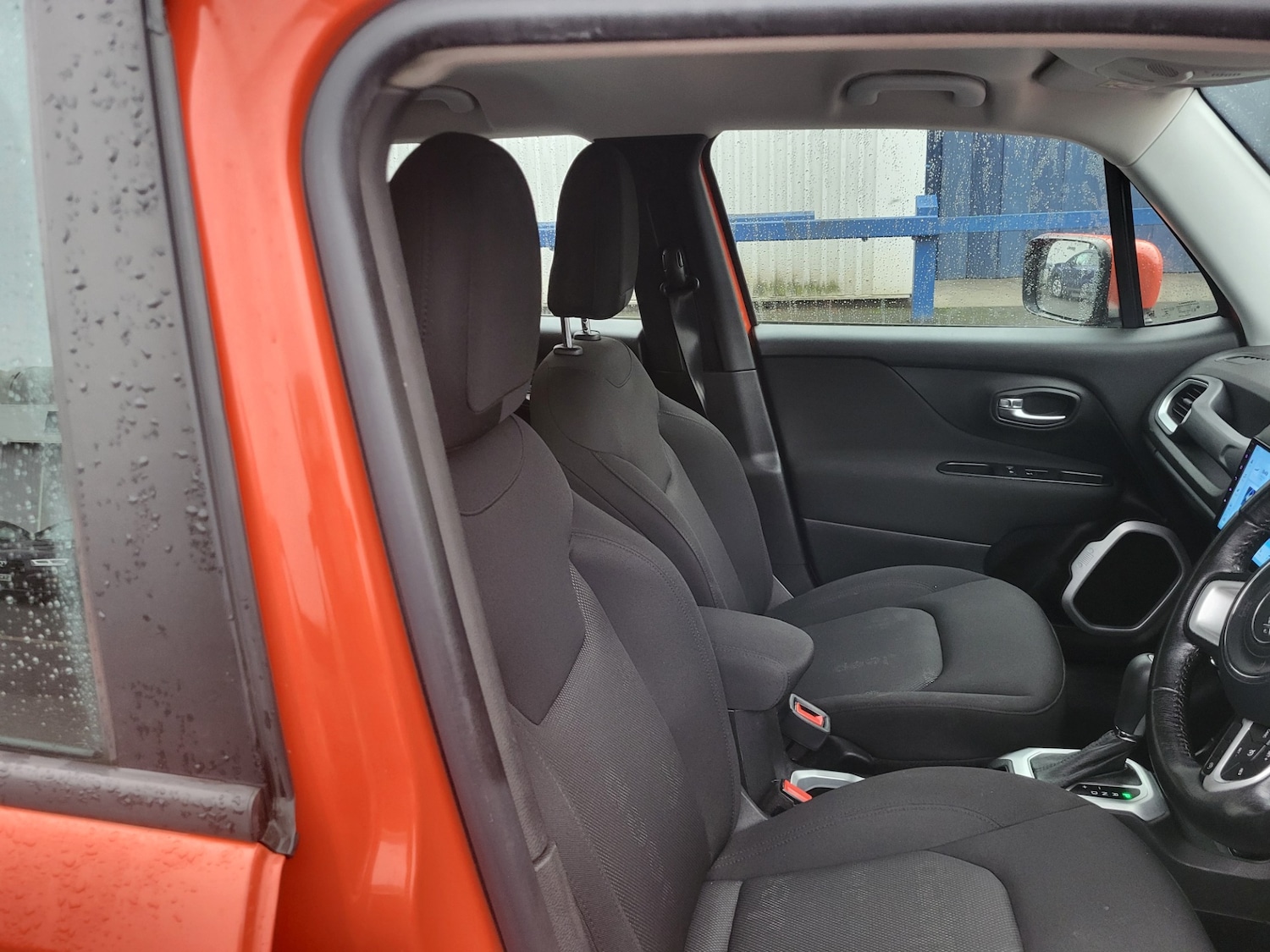 Used Jeep Renegade 2015 for sale - 77106763: Photo 8
